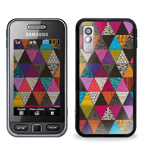 Наклейка на Телефон Samsung GT-S5230 Star Пестрые треугольники,  купить в Москве – интернет-магазин Allskins, рисунки, роспись, яркий, треугольники, паттерн, узор, графика, абстракция