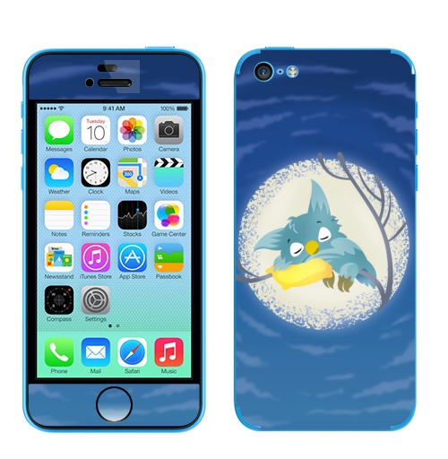 Наклейка на Телефон Apple iPhone 5C Спящая сова,  купить в Москве – интернет-магазин Allskins, небо, лес, персонажи, синий, звезда, луна, ночь, сова, птицы