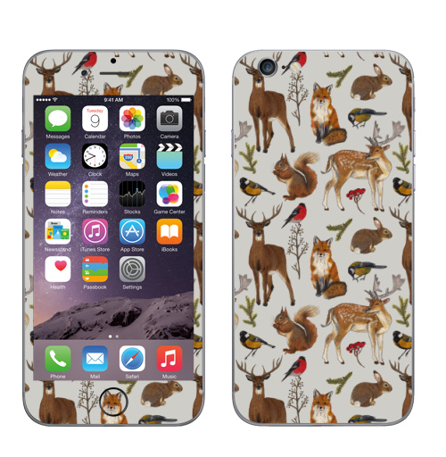Наклейка на Телефон Apple iPhone 7 Рождественские лесные звери.,  купить в Москве – интернет-магазин Allskins, лесные животные, лес, животные, олень, белка, лиса, новый год