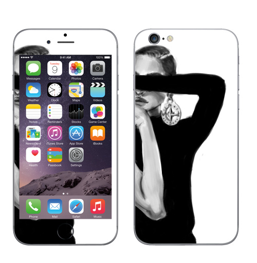 Наклейка на Телефон Apple iPhone 7 Девушка с сережкой,  купить в Москве – интернет-магазин Allskins, девушка, модели, черно-белое, сережка, компас, мода