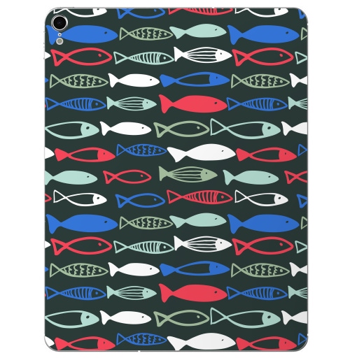 Наклейка на Планшет Apple iPad Pro 2015-2018 Веселые рыбехи,  купить в Москве – интернет-магазин Allskins, милые животные, детские, океаны, морская, лето, вода, графика, рыба, животные
