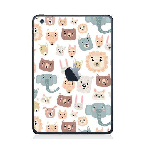 Наклейка на Планшет Apple iPad Mini c яблоком Зверята,  купить в Москве – интернет-магазин Allskins, лев, слоны, собаки, енот, медведь, детские, питбуль, заяц