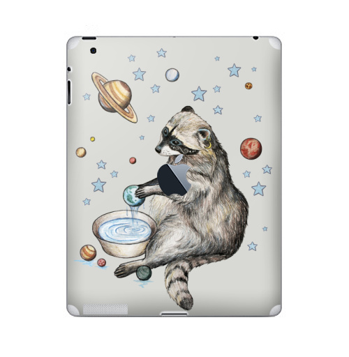 Наклейка на Планшет Apple iPad 4 Retina c яблоком Енот-полоскун-космический,  купить в Москве – интернет-магазин Allskins, милые животные, земля, животные, космос, енот
