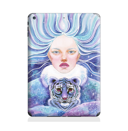Наклейка на Планшет Apple iPad Air Девочка с тигрёнком,  купить в Москве – интернет-магазин Allskins, полёт, голубыеволосы, мальвина, симметрия, глаз, декабрь, февраль, январь, снег, волны, волосы, голубой, детские, девушка, тигра, тигры, зима