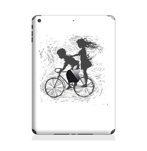 Наклейка на Планшет Apple iPad Air с яблоком Летнее, велосипедное,  купить в Москве – интернет-магазин Allskins, черно-белое, парные, детские, для влюбленных, радость, лето, дружба, велосипед, любовь, 8 марта, 300 Лучших работ