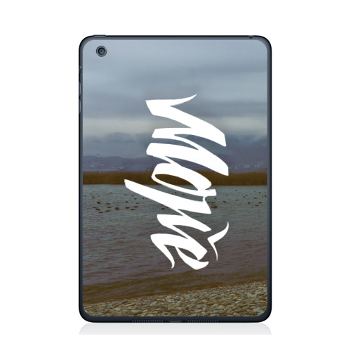 Наклейка на Планшет Apple iPad Mini 1/2/3 Море леттеринг,  купить в Москве – интернет-магазин Allskins, черно-белое, леттериннг, надписи, морская, каллиграфия