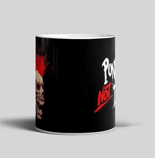 Фотография футболки Punk not dead