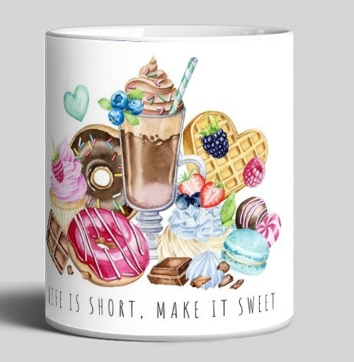 Фотография футболки Сладкие десерты и напитки с надписью жизнь коротка make it sweet