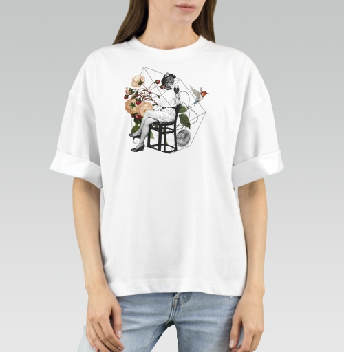 Фотография футболки Девушка с вином