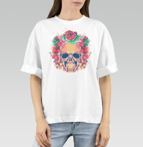Фотография футболки Polygonal human skull and watercolor wreath.Los muertos.