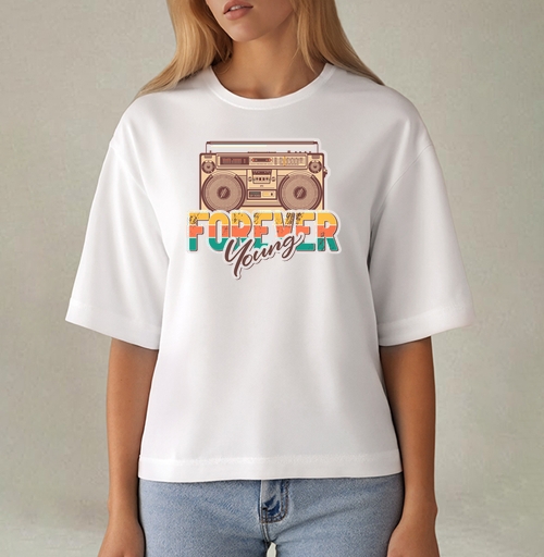 Фотография футболки Ретро бумбокс FOREVER Young винтажный принт