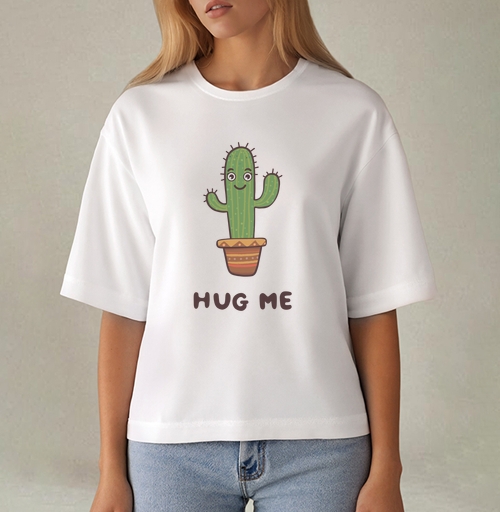 Фотография футболки Зелёный улыбающийся кактус просит обниматься Hug Me