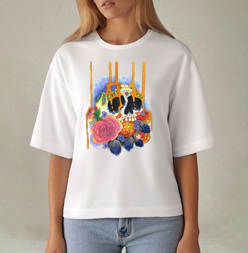 Фотография футболки Яркий сахарный череп с цветами – Искусство жизни и памяти