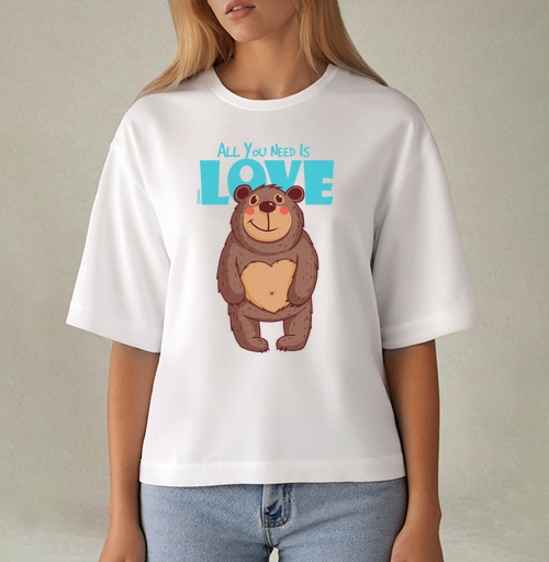 Фотография футболки All You Need Is Love