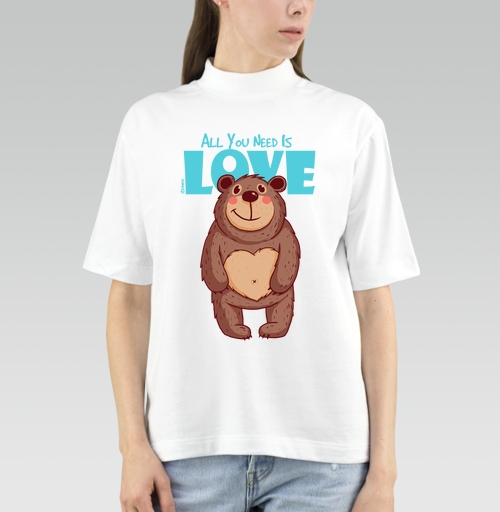 Фотография футболки All You Need Is Love