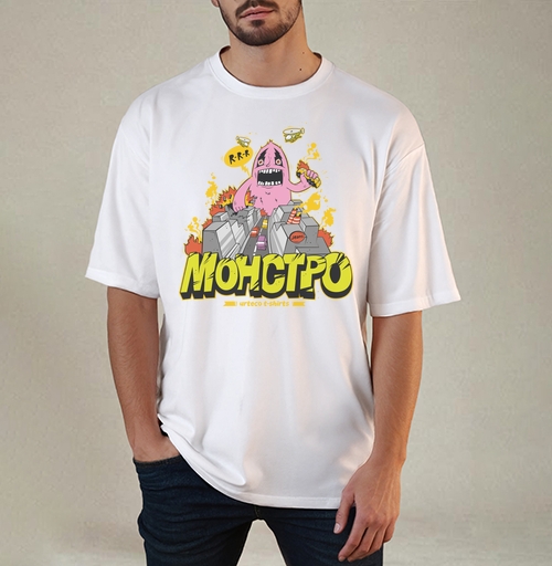 Фотография футболки Энергичный Pink Monster / Розовый монстр рушит серый город и мегаполис в огне