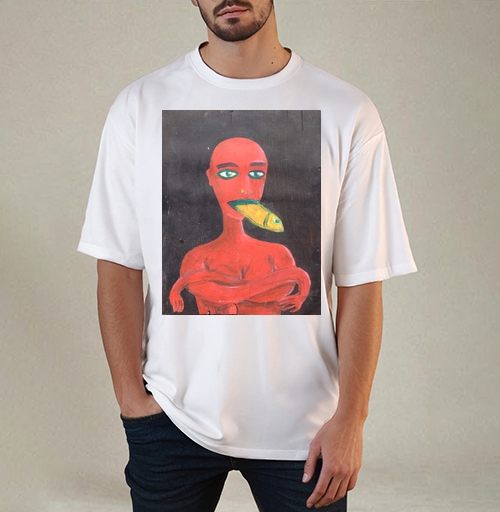 Фотография футболки Red woman with a fish in his mouth