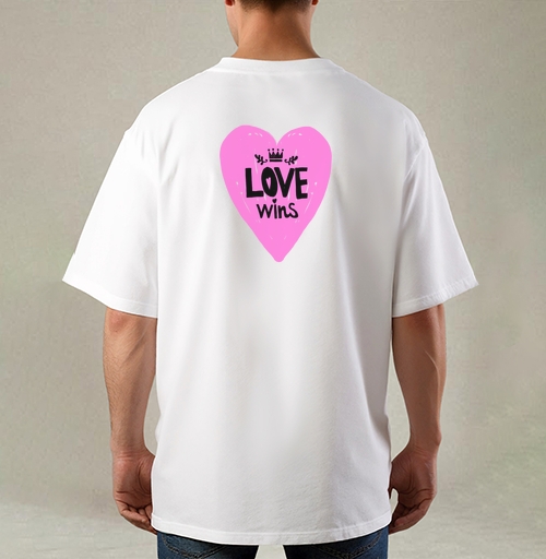 Фотография футболки LOVE wins яркое розовое сердце с короной