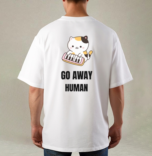 Фотография футболки Мультяшный котёнок с синтезатором и надписью GO AWAY
