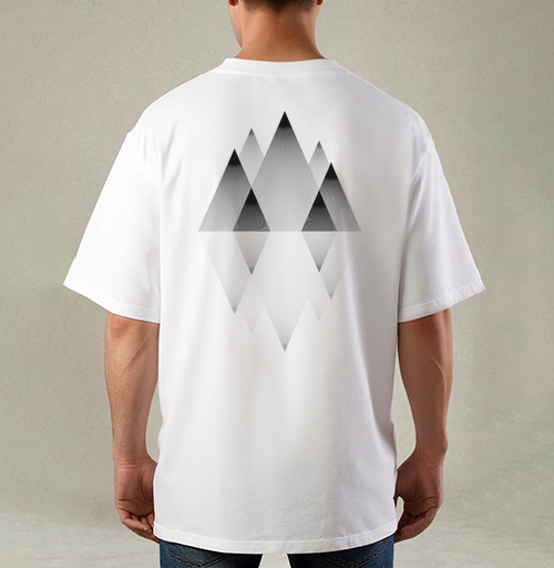 Фотография футболки Горы и Минимализм Номер Пять