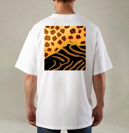Фотография футболки Golden animal print / Золотой анималистичный паттерн зебры и жирафа