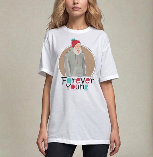 Фотография футболки Веселый старик Forever Young с яркой шапкой