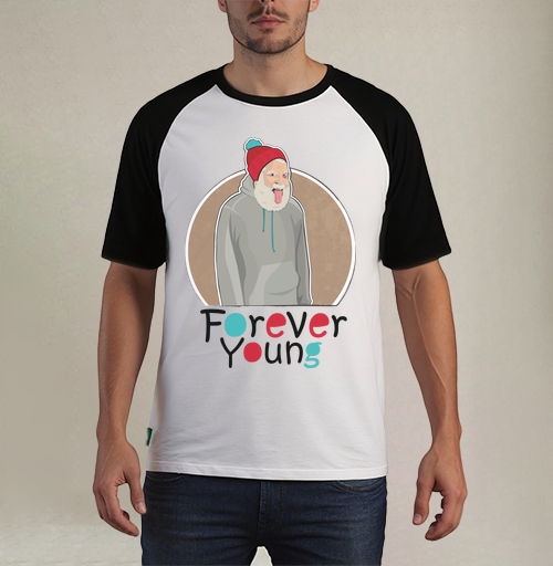 Фотография футболки Веселый старик Forever Young с яркой шапкой