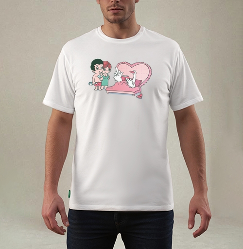 Фотография футболки Love is..