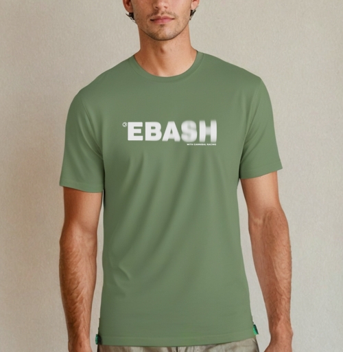 Фотография футболки EBASH с эффектом движения и логотипом Cannibal Racing