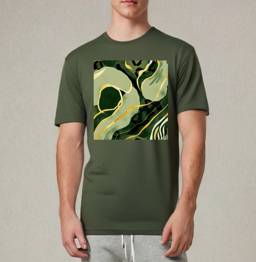 Фотография футболки Золотые изгибы на зеленом анималистичном фоне / Golden curves on green animal background