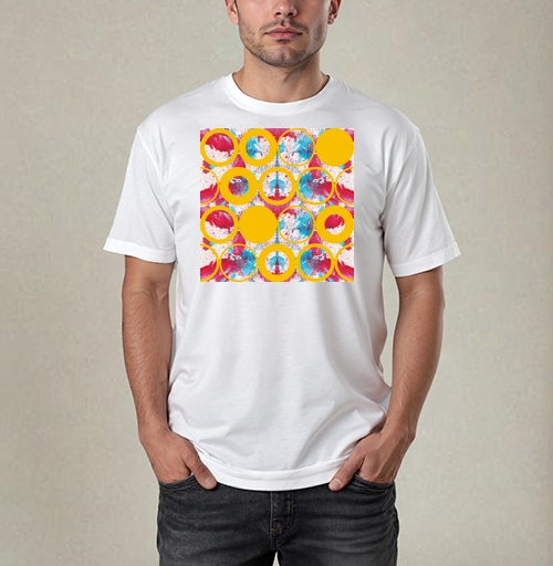Фотография футболки Насыщенный городской контраст с потоком красок и форм