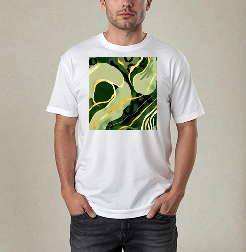 Фотография футболки Золотые изгибы на зеленом анималистичном фоне / Golden curves on green animal background
