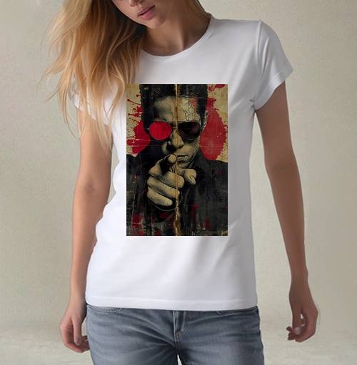 Фотография футболки Мужчина в красных очках указывает на тебя с вызовом и силой