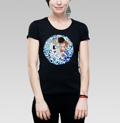 Фотография футболки Нежный вдохновленный мотивами Климта акварельный поцелуй влюбленных