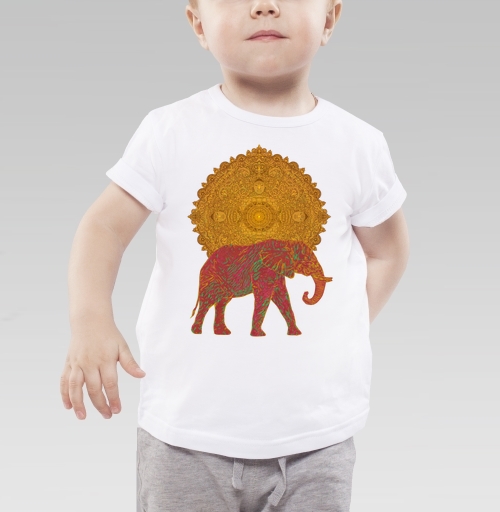 Фотография футболки Слон, несущий Солнце
