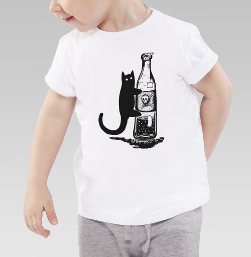 Фотография футболки Кот с бутылкой