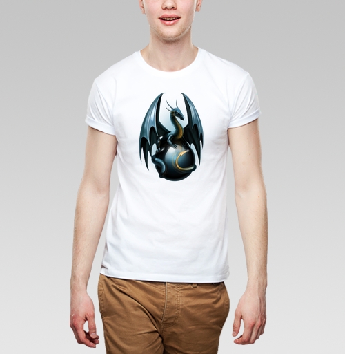 Фотография футболки Дракон на стеклянном шаре