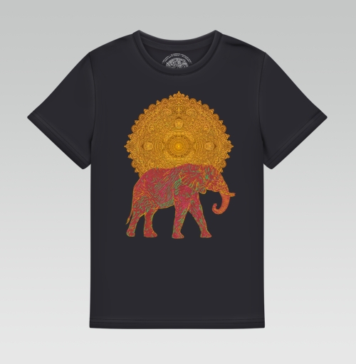 Фотография футболки Слон, несущий Солнце