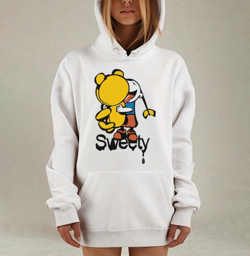 Фотография футболки Девочка обнимает плюшевого мишку с языком Sweety