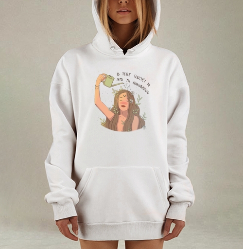 Фотография футболки В тебе цветёт то, что ты поливаешь