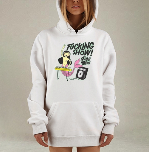 Фотография футболки Играющая на синтезаторе электронную музыку Русалка рок звезда