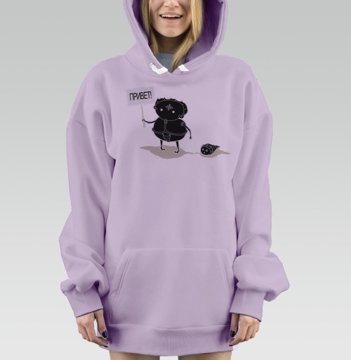 Фотография футболки Большой персонаж с табличкой и маленьким спутником ПРИВЕТ
