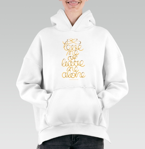 Фотография футболки Gold ribbon lettering / Люби или уходи saying Love me or leave me alone