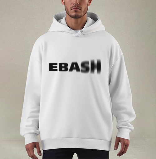 Фотография футболки Динамичный текст EBASIII с эффектом размытия