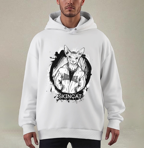 Фотография футболки Сфинкс в куртке Лонсдейл с надписью SKINCAT