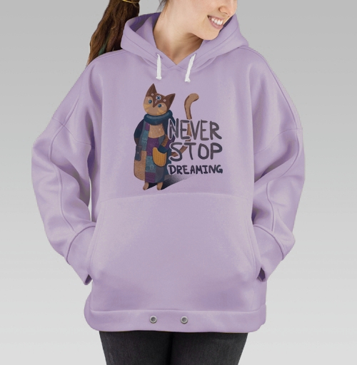 Фотография футболки Яркая вдохновляющая стилизованная кошка NEVER STOP DREAMING