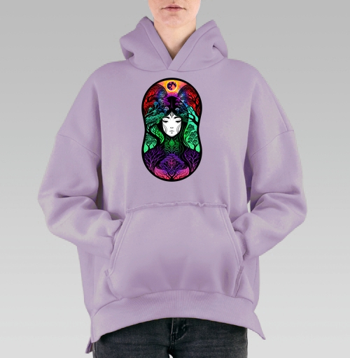 Фотография футболки Ветвление Деревьев Под Луной с Портретом Девушки из Аниме Ночью