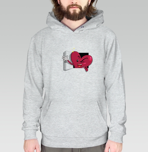 Фотография футболки Весёлое красное сердце с улыбкой и подмигиванием между