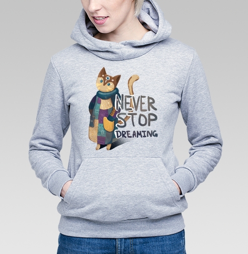 Фотография футболки Яркая вдохновляющая стилизованная кошка NEVER STOP DREAMING