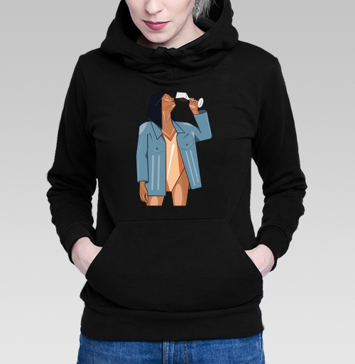 Фотография футболки Девушка с бокалом вина